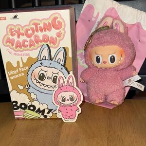 Popmart Exciting Macaron Lychee Berry